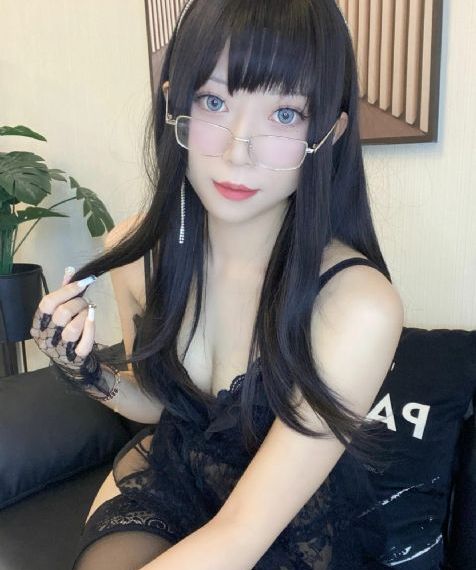 明星裸体三级在线播放_BD国语动漫在线观看